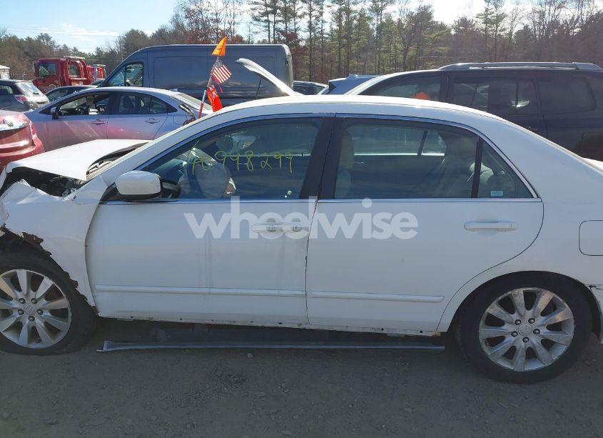 Photo 14 of 2005 Honda Accord 2.4 LX (VIN 1HGCM56465A164817)