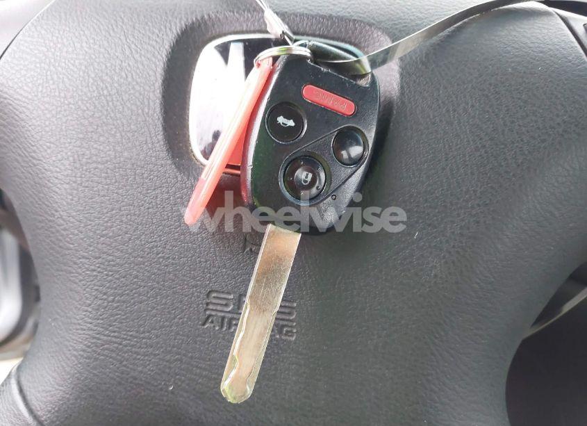 Photo 11 of 2005 Honda Accord 2.4 LX (VIN 1HGCM56465A165336)