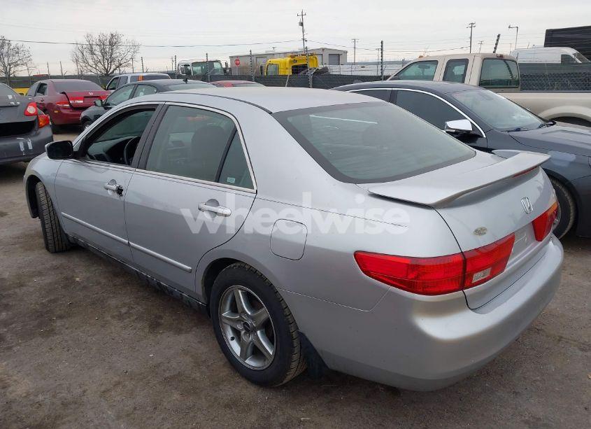 Photo 3 of 2005 Honda Accord 2.4 LX (VIN 1HGCM56465A165336)