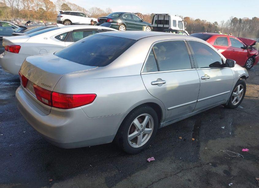 Photo 4 of 2005 Honda Accord 2.4 LX (VIN 1HGCM56465L002173)