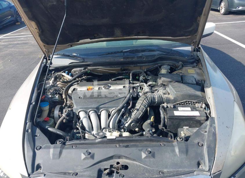 Photo 10 of 2006 Honda Accord 2.4 LX (VIN 1HGCM56466A006236)