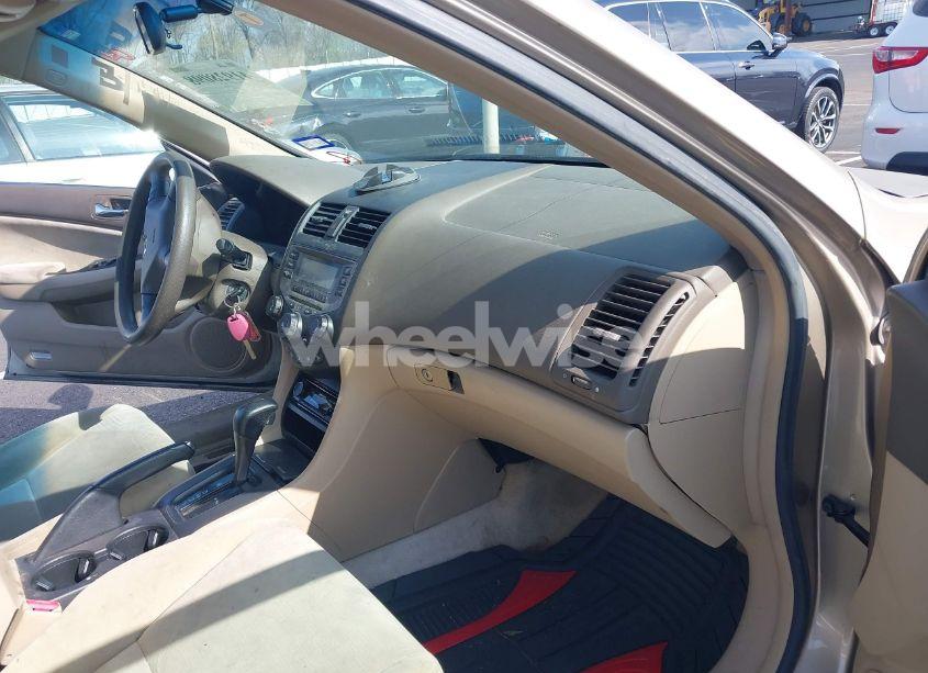 Photo 5 of 2006 Honda Accord 2.4 LX (VIN 1HGCM56466A006236)