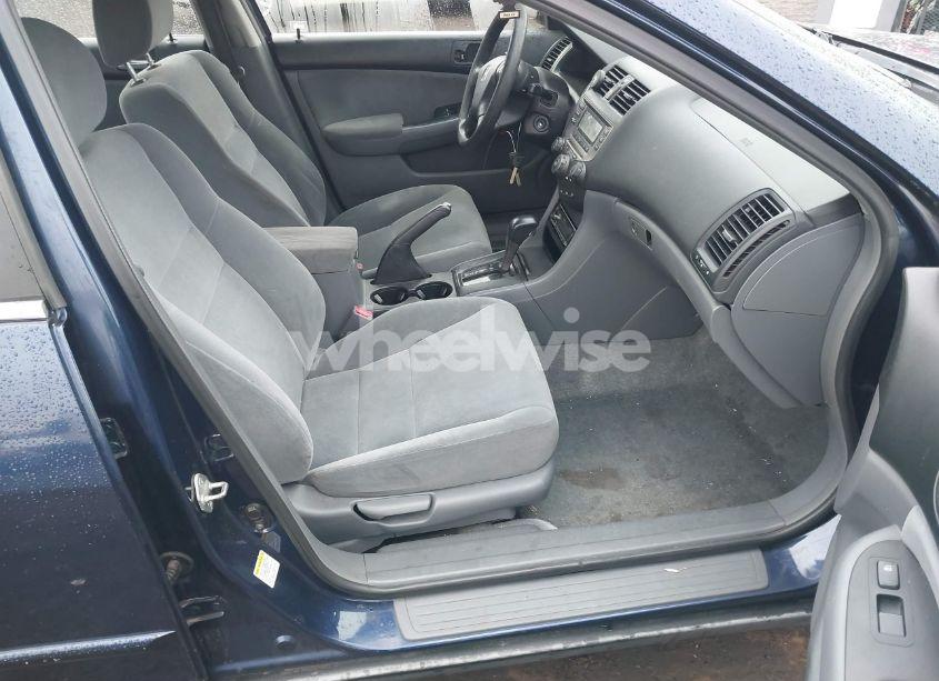 Photo 5 of 2006 Honda Accord 2.4 LX (VIN 1HGCM56466A015907)