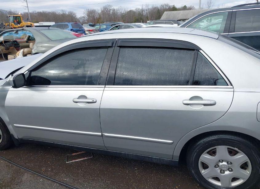 Photo 14 of 2006 Honda Accord 2.4 LX (VIN 1HGCM56466A044842)