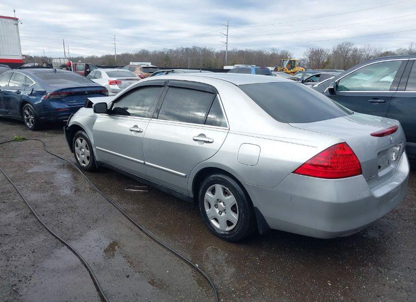 Photo 3 of 2006 Honda Accord 2.4 LX (VIN 1HGCM56466A044842)