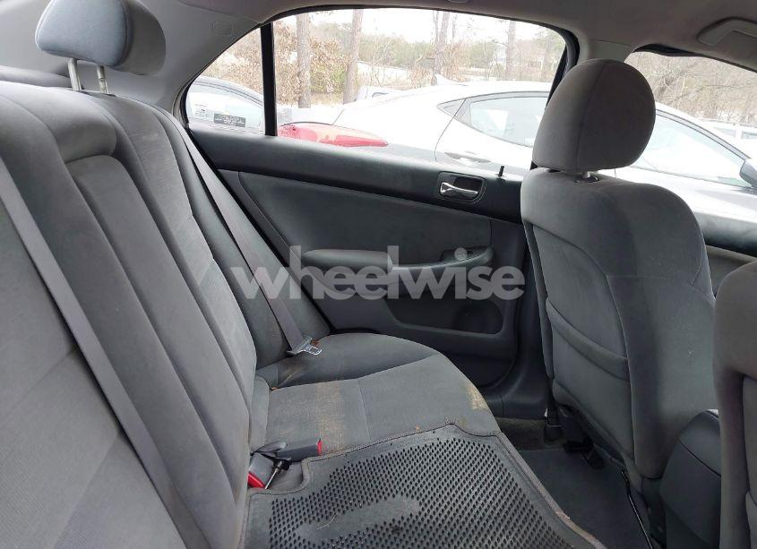 Photo 8 of 2006 Honda Accord 2.4 LX (VIN 1HGCM56466A046283)