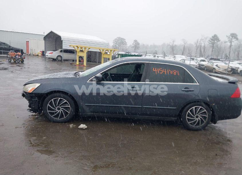 Photo 13 of 2007 Honda Accord 2.4 LX (VIN 1HGCM56467A189560)