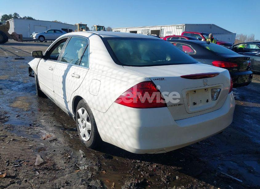 Photo 3 of 2007 Honda Accord 2.4 LX (VIN 1HGCM56467A213128)