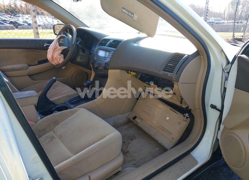 Photo 5 of 2007 Honda Accord 2.4 LX (VIN 1HGCM56467A213128)