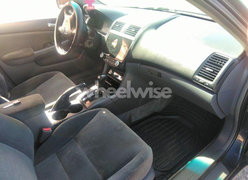 Photo 5 of 2007 Honda Accord 2.4 LX (VIN 1HGCM56467A221343)