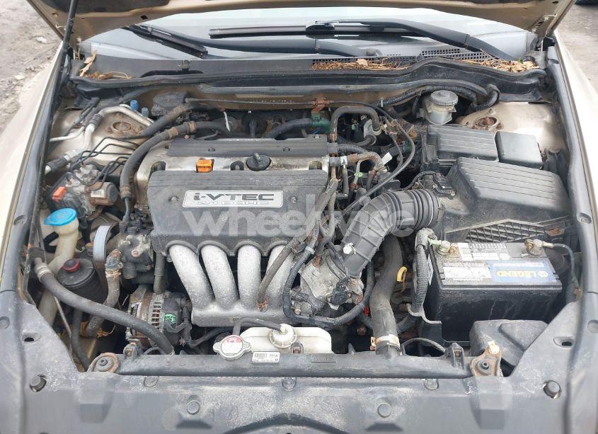 Photo 10 of 2005 Honda Accord 2.4 LX (VIN 1HGCM56475A035484)