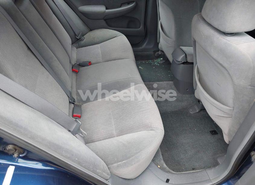 Photo 8 of 2005 Honda Accord 2.4 LX (VIN 1HGCM56475A051099)