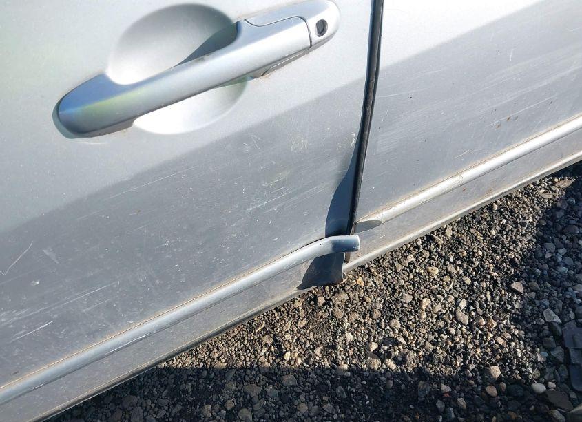 Photo 6 of 2005 Honda Accord 2.4 LX (VIN 1HGCM56475A112600)