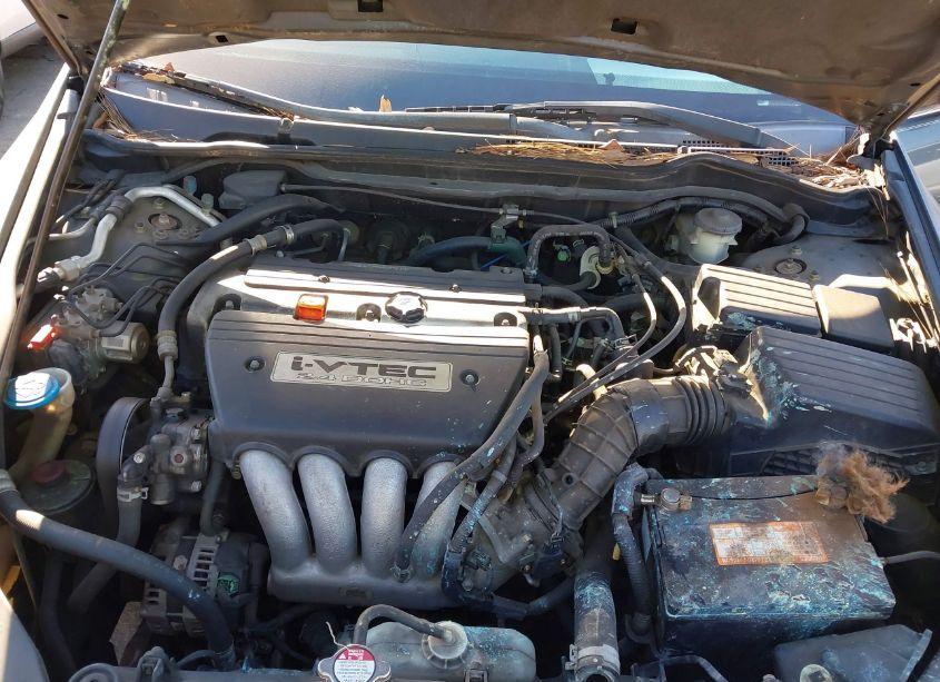 Photo 10 of 2005 Honda Accord 2.4 LX (VIN 1HGCM56475A115724)