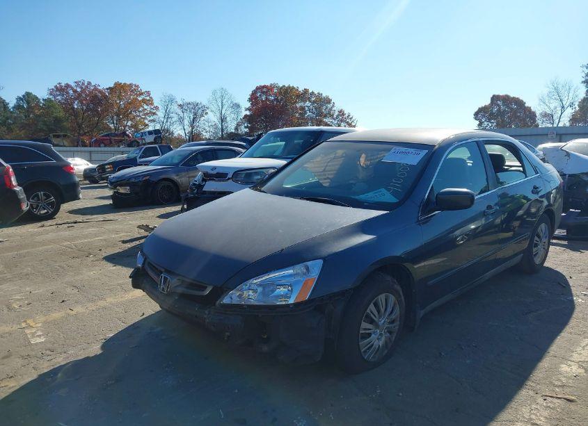 Photo 2 of 2005 Honda Accord 2.4 LX (VIN 1HGCM56475A115724)