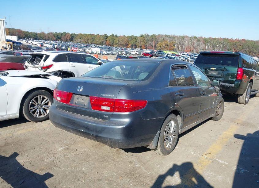 Photo 4 of 2005 Honda Accord 2.4 LX (VIN 1HGCM56475A115724)