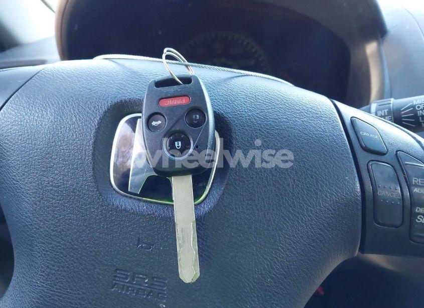 Photo 11 of 2005 Honda Accord 2.4 LX (VIN 1HGCM56475A117926)