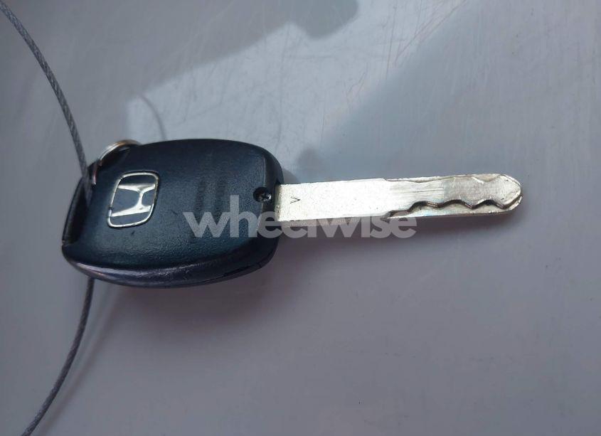 Photo 11 of 2005 Honda Accord 2.4 LX (VIN 1HGCM56475A127579)