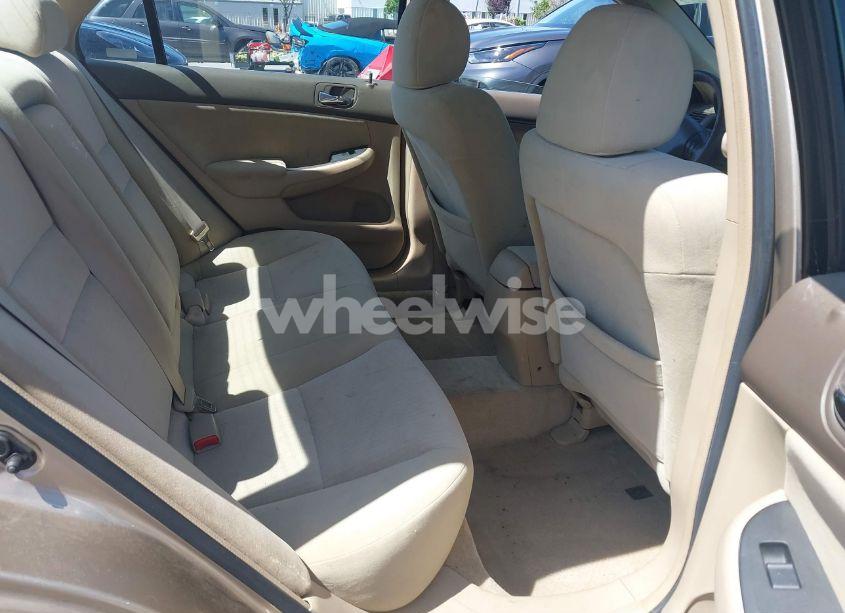 Photo 8 of 2005 Honda Accord 2.4 LX (VIN 1HGCM56475A127579)