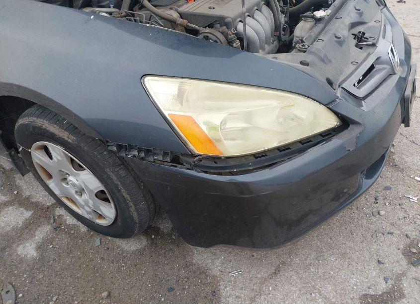 Photo 12 of 2005 Honda Accord 2.4 LX (VIN 1HGCM56475A130868)