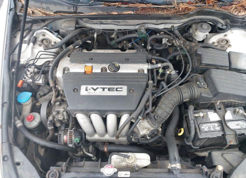 Photo 10 of 2005 Honda Accord 2.4 LX (VIN 1HGCM56475A145337)