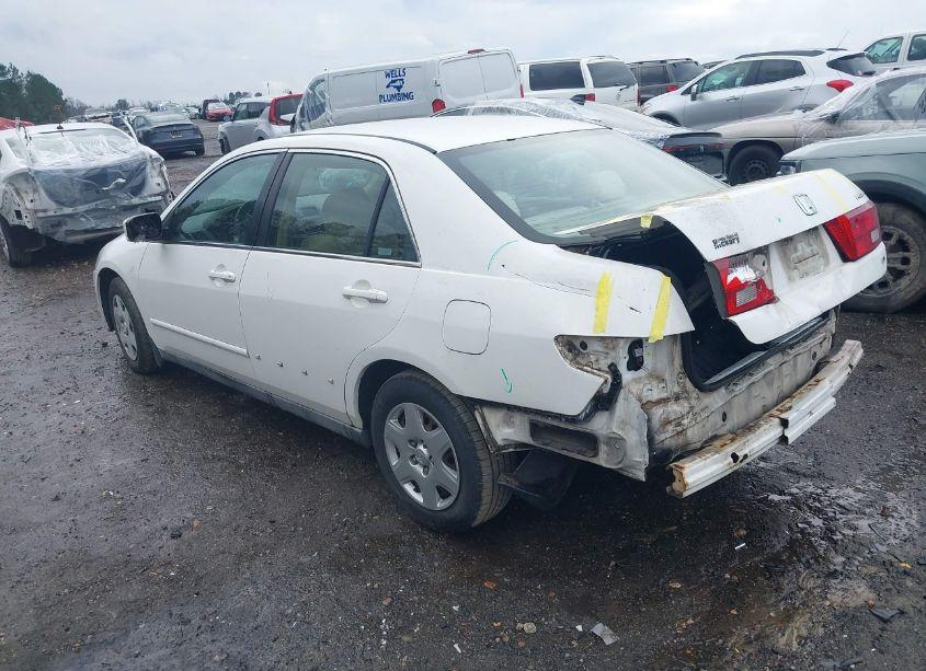 Photo 3 of 2005 Honda Accord 2.4 LX (VIN 1HGCM56475A145337)