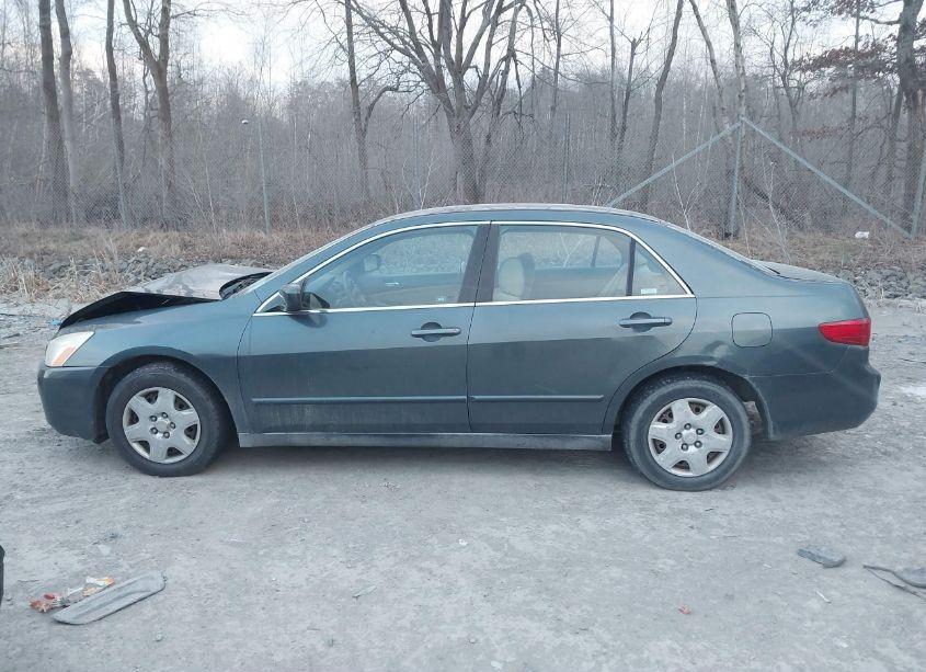 Photo 14 of 2005 Honda Accord 2.4 LX (VIN 1HGCM56475A155138)