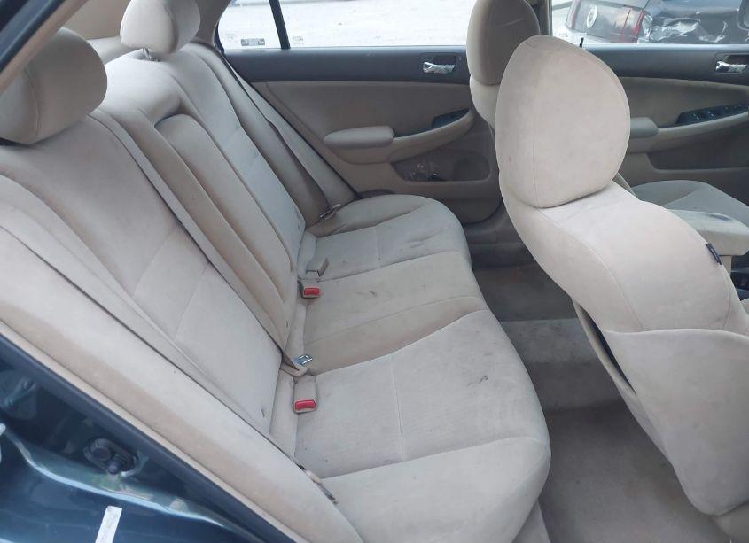 Photo 8 of 2005 Honda Accord 2.4 LX (VIN 1HGCM56475A155138)