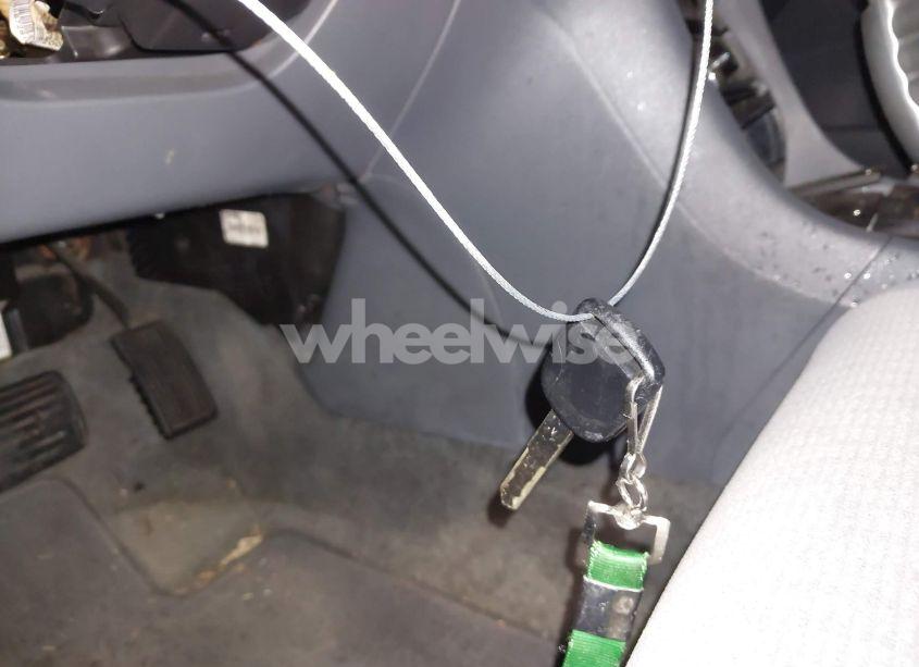 Photo 11 of 2005 Honda Accord 2.4 LX (VIN 1HGCM56475A193520)