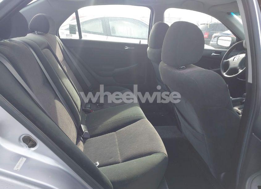 Photo 8 of 2005 Honda Accord 2.4 LX (VIN 1HGCM56475L000870)