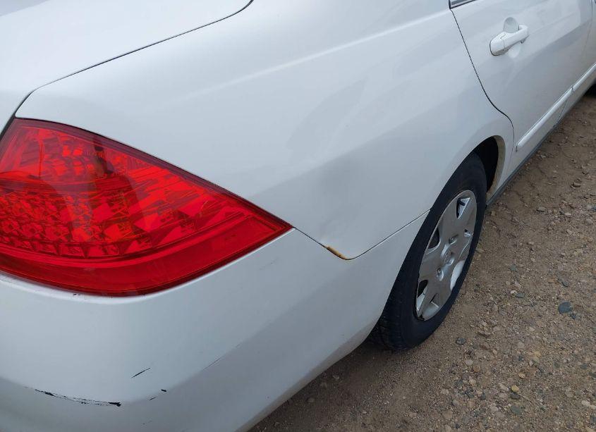 Photo 18 of 2006 Honda Accord 2.4 LX (VIN 1HGCM56476A079115)