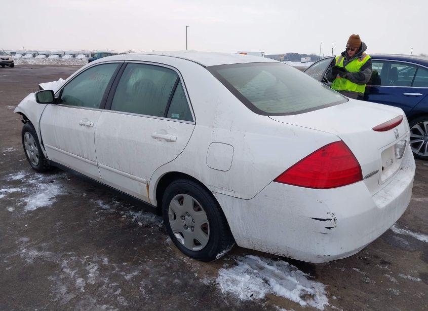 Photo 3 of 2006 Honda Accord 2.4 LX (VIN 1HGCM56476A079115)