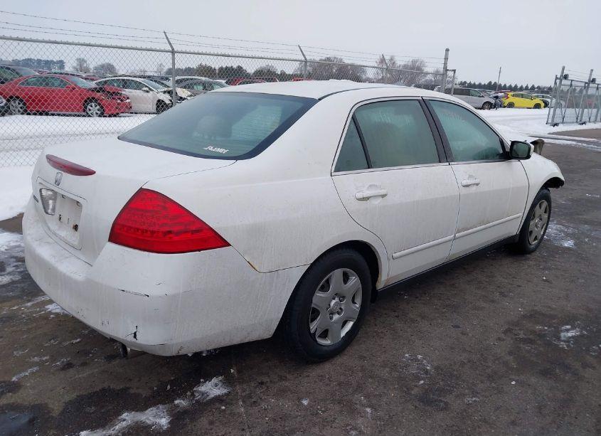 Photo 4 of 2006 Honda Accord 2.4 LX (VIN 1HGCM56476A079115)