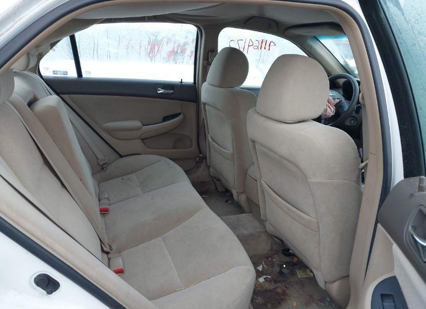 Photo 8 of 2006 Honda Accord 2.4 LX (VIN 1HGCM56476A079115)