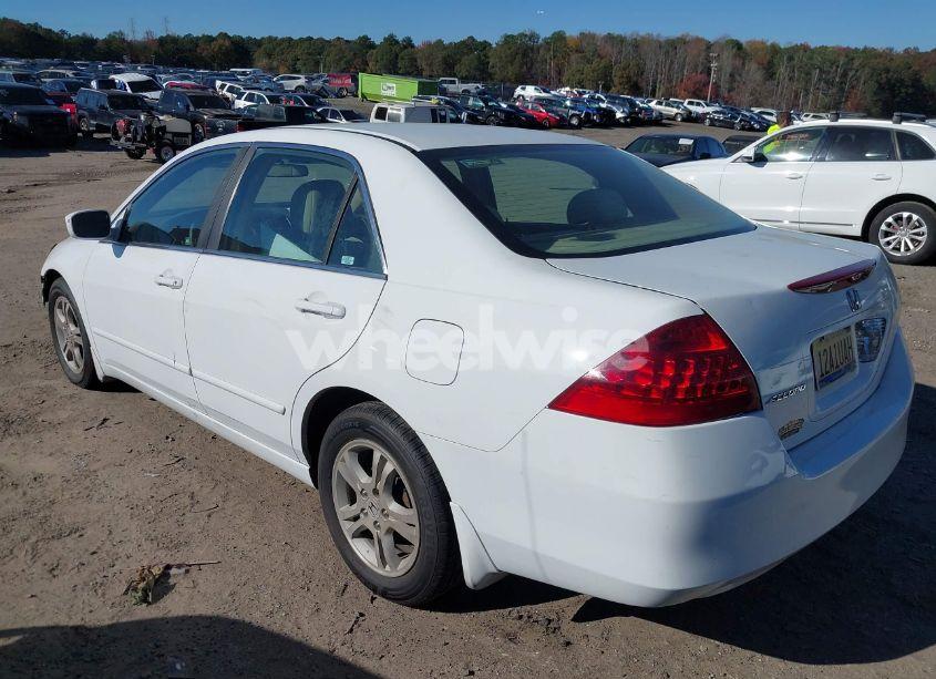 Photo 3 of 2006 Honda Accord 2.4 LX (VIN 1HGCM56476A137191)
