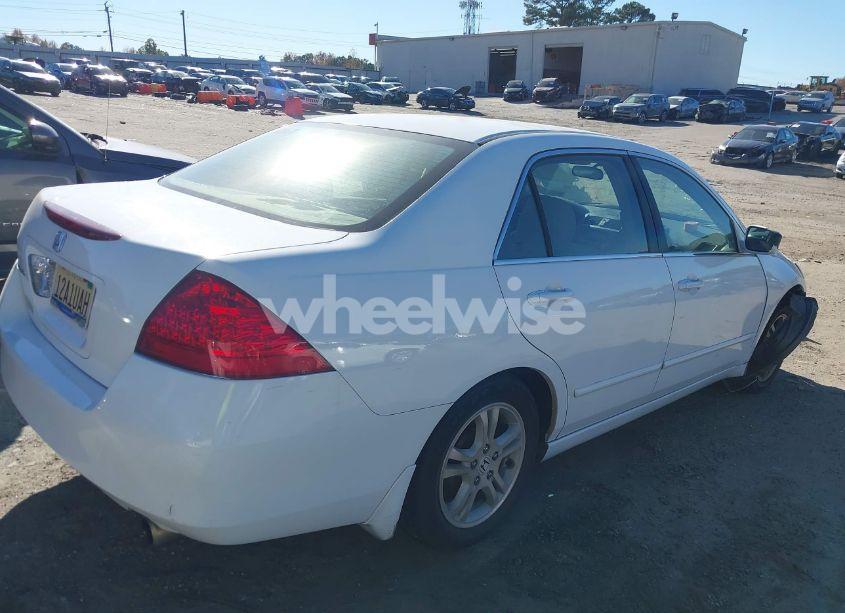 Photo 4 of 2006 Honda Accord 2.4 LX (VIN 1HGCM56476A137191)