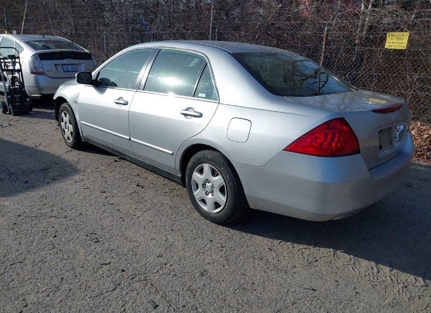 Photo 3 of 2006 Honda Accord 2.4 LX (VIN 1HGCM56476A179215)
