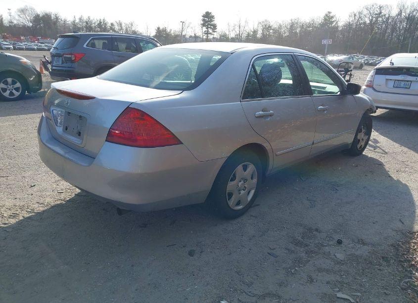 Photo 4 of 2006 Honda Accord 2.4 LX (VIN 1HGCM56476A179215)