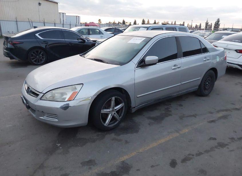 Photo 2 of 2007 Honda Accord 2.4 LX (VIN 1HGCM56477A127150)