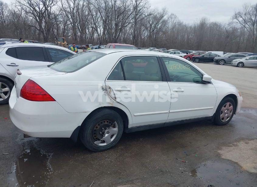 Photo 13 of 2007 Honda Accord 2.4 LX (VIN 1HGCM56477A160908)