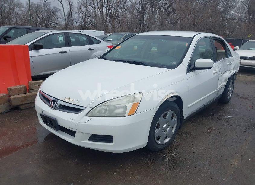 Photo 2 of 2007 Honda Accord 2.4 LX (VIN 1HGCM56477A160908)