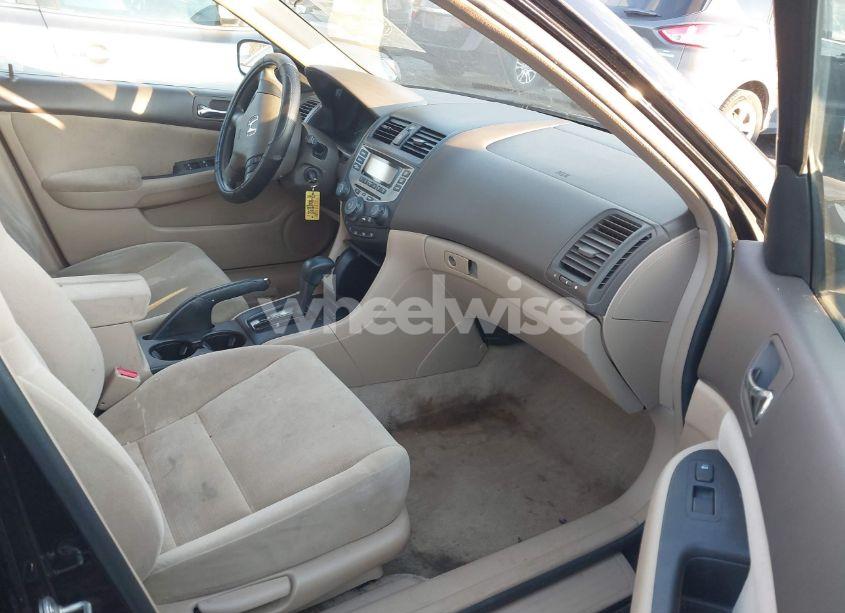 Photo 5 of 2007 Honda Accord 2.4 LX (VIN 1HGCM56477A219469)