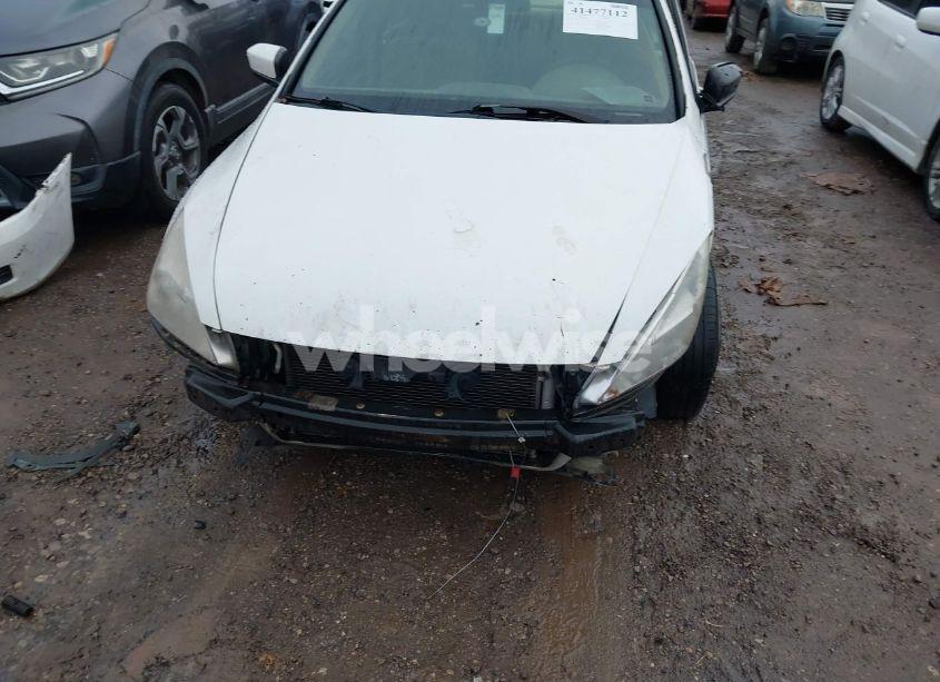 Photo 6 of 2007 Honda Accord 2.4 LX (VIN 1HGCM56477A229550)