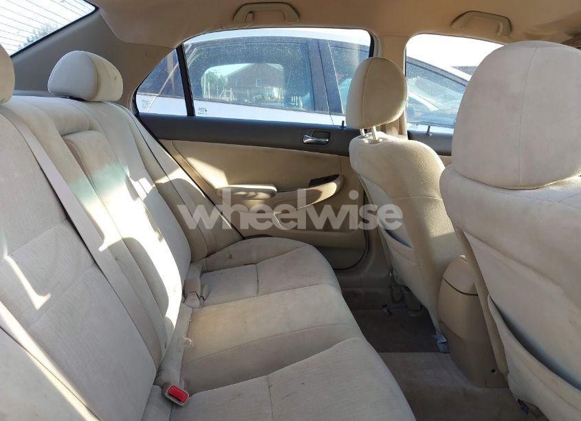 Photo 8 of 2005 Honda Accord 2.4 LX (VIN 1HGCM56485A006463)