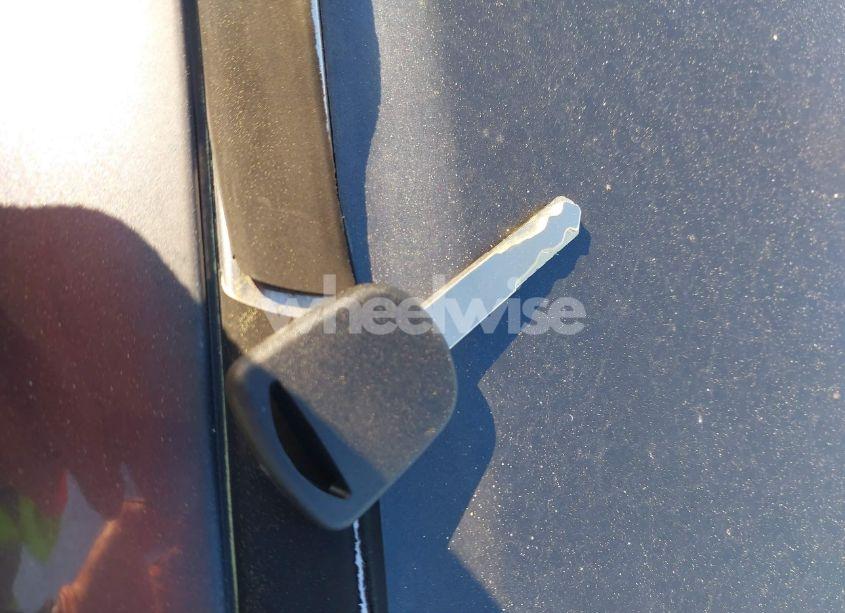 Photo 11 of 2005 Honda Accord 2.4 LX (VIN 1HGCM56485A065691)