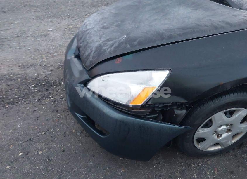 Photo 6 of 2005 Honda Accord 2.4 LX (VIN 1HGCM56485A096794)