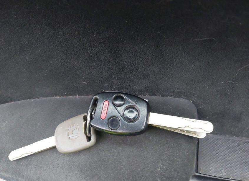 Photo 11 of 2005 Honda Accord 2.4 LX (VIN 1HGCM56485A140910)