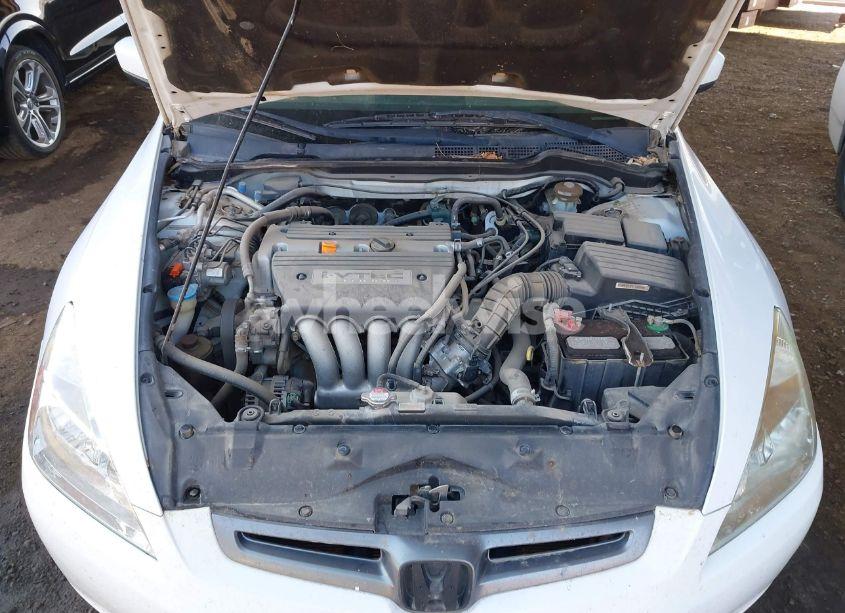 Photo 10 of 2005 Honda Accord 2.4 LX (VIN 1HGCM56485A145329)