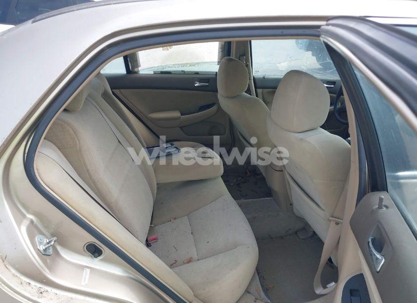 Photo 8 of 2005 Honda Accord 2.4 LX (VIN 1HGCM56485A160980)