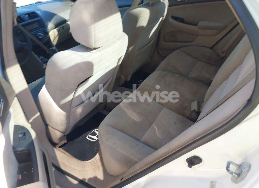 Photo 8 of 2005 Honda Accord 2.4 LX (VIN 1HGCM56485A164902)